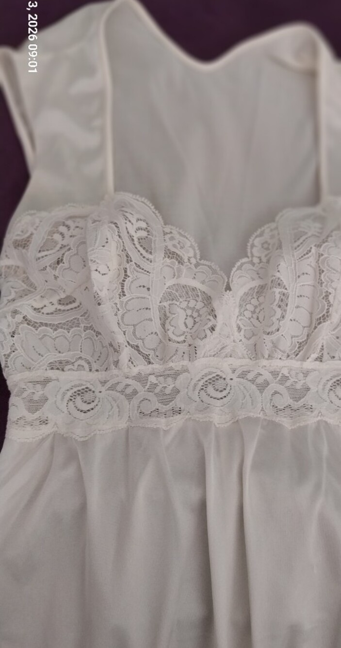 Sleeveless Cream Lace-Accent Nightgown